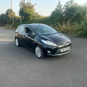 2010 Ford Fiesta Titanium Hatchback