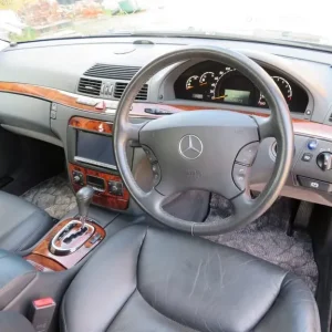 Mercedes S350 W221 2004 3720CC V6 – 5K Miles, Japan Service, Tanzanite Blue - Image 2