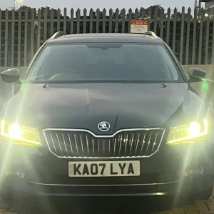 2017 Skoda Superb Estate Diesel 2.0 TDI CR SE L Executive - Image 2