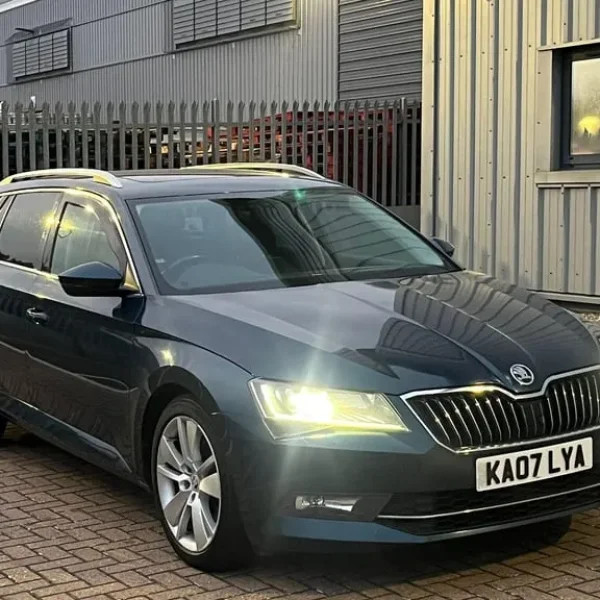 2017 Skoda Superb Estate Diesel 2.0 TDI CR SE L Executive