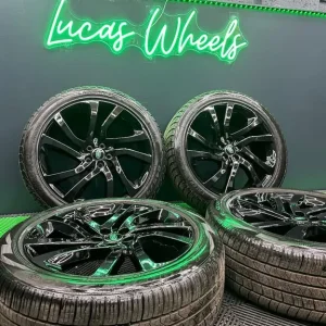 20-inch Land Rover Style 5011 Alloy Wheels with 7mm+ Matching Tyres - Image 2