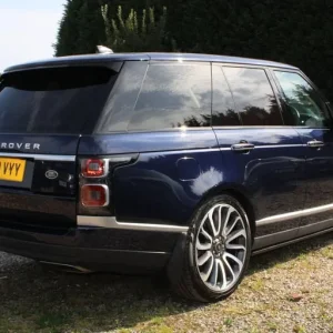 2018 Land Rover Range Rover Autobiography 4WD Diesel Estate - Image 2