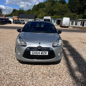 Citroen DS3 2014 1.6 VTi 3-door hatchback