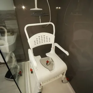 Wet Room Chair - Image 3
