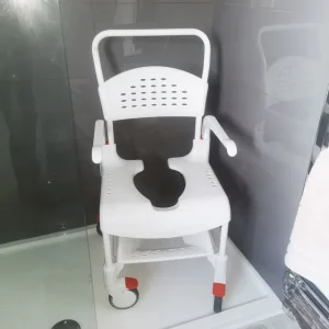 Wet Room Chair - Image 4