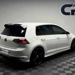 2015 Volkswagen Golf 2.0 TSI BlueMotion Tech R Hatchback - Image 2