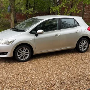 2009 Toyota Auris 1.3 Manual 5 Door Hatchback - Image 5