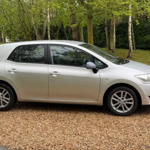 2009 Toyota Auris 1.3 Manual 5 Door Hatchback - Image 7