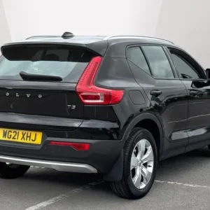 2021 Volvo XC40 1.5 T3 Momentum 5-door petrol estate manual - Image 7