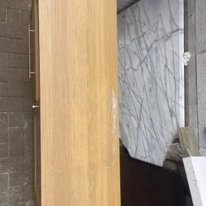 Modern oak-effect TV stand - Image 4