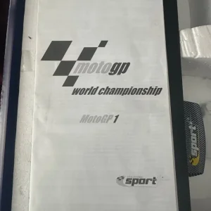 Vintage Scalextric Moto Gp Rossi vs Hayden championship set - Image 5