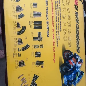 Vintage Scalextric Moto Gp Rossi vs Hayden championship set - Image 7