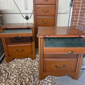 SET OF 2 X SILENT NIGHT BEDSIDE TABLE CABINETS AND 1 X TALLBOY DRESSING TABLE