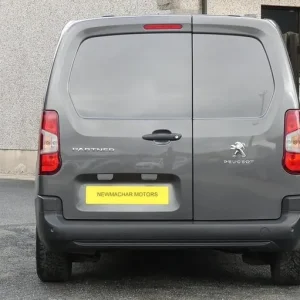 2020 Peugeot Partner BlueHDi 650 Professional Panel Van Diesel Manual - Image 3