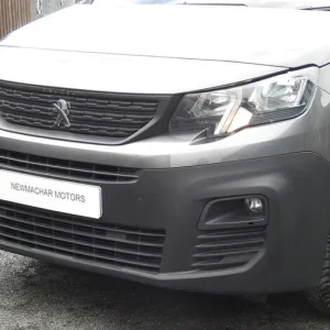 2020 Peugeot Partner BlueHDi 650 Professional Panel Van Diesel Manual - Image 6