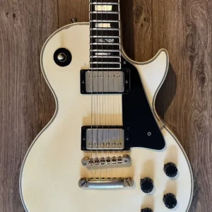 1986 Gibson Les Paul Custom Alpine White - Image 2