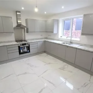 Bathroom and kitchen refurbishment, painting, plumbing - Image 8