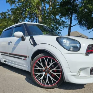 2015 MINI Countryman John Cooper Works 1.6 - Image 2