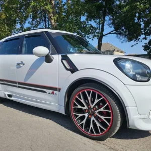 2015 MINI Countryman John Cooper Works 1.6 - Image 3