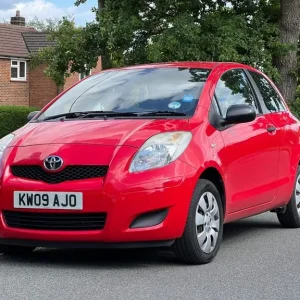 Toyota Yaris 33k miles Blossom Red manual - Image 2