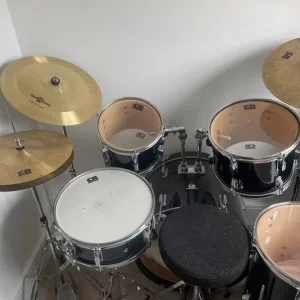 CB drum kit in good condition (collection only)