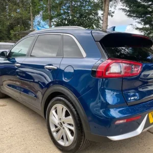 2019 Kia Niro 1.6 GDi Hybrid 4x4 5-door Estate - Image 7