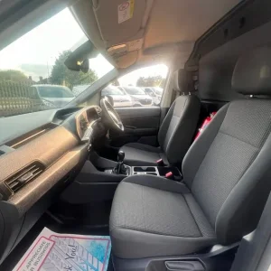 2022 Volkswagen Caddy 2.0 TDI C20 Commerce Panel Van - Image 3