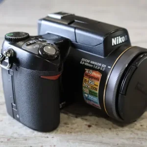 Nikon Coolpix 8800