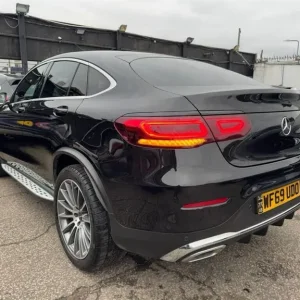 2019 Mercedes-Benz GLC 2.0 d AMG Line 5-door SUV - Image 5