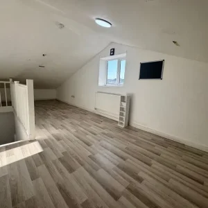 Private Office for Creative Professionals - Image 2