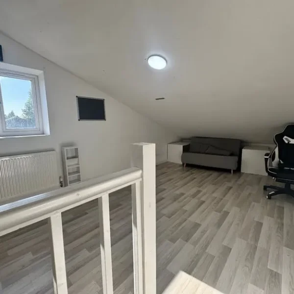 Private Office for Creative Professionals