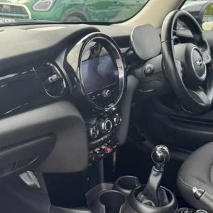 2021 MINI Hatch 1.5 Cooper Classic 3dr Hatchback Petrol Manual - Image 7