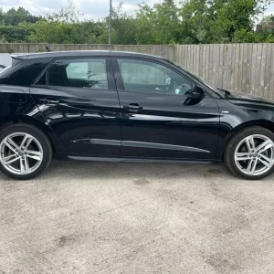 2019 Audi A1 1.0 TFSI 30 S Line Sportback Euro 6 (s/s) 5-door Hatchback Petrol Manual - Image 3