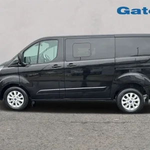 2022 Ford Transit Custom 320 SWB 2.0 Tdci Limited 170PS D/Cab Auto Crew Bus Diesel Automatic - Image 4