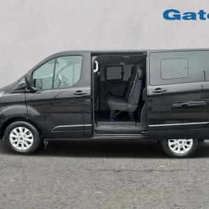 2022 Ford Transit Custom 320 SWB 2.0 Tdci Limited 170PS D/Cab Auto Crew Bus Diesel Automatic - Image 5