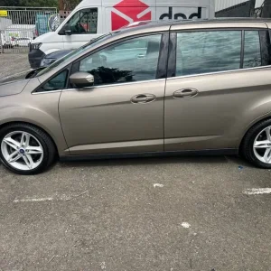 Ford Grand C-Max 2019, 1.5 TDCi, 5-door MPV - Image 5