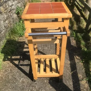 Free standing kitchen unit
