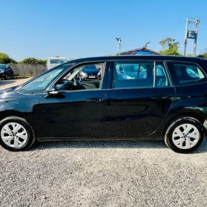 2018 Citroen Grand C4 SpaceTourer 1.6 BlueHDi Touch Edition MPV - Image 6