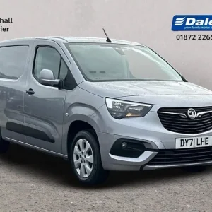 2021 Vauxhall Combo 1.5TD 100PS Griffin 2000 Panel Van Diesel Manual