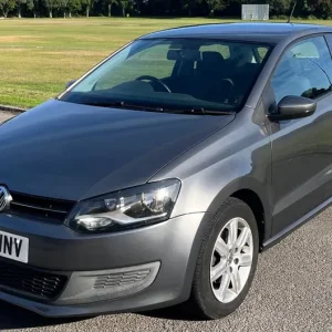 Volkswagen Polo Hatchback 2010 Manual 3-Door - Image 4