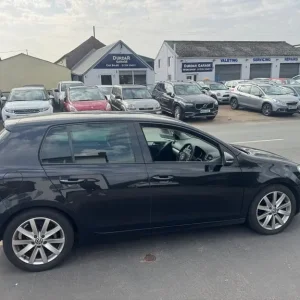 2011 Volkswagen Golf 2.0 TDi 140 GT 5-door Hatchback with Leather Interior - Image 2