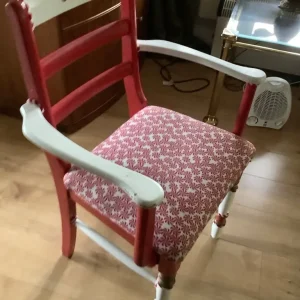 Santa chair - Image 2