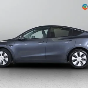 2022 Tesla Model Y Long Range Dual Motor 4WD - Image 8