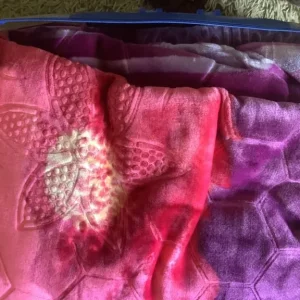 Moonstar Super Soft Floral Blanket with Carry Case - Image 4