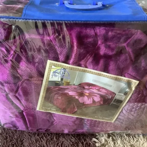 Moonstar Super Soft Floral Blanket with Carry Case