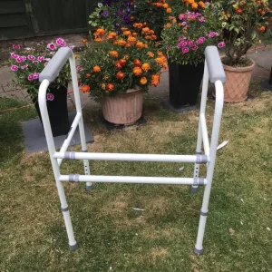 Toilet help frame
