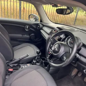 2016 Mini One 1.2 Petrol Manual Hatchback Moonwalk Grey - Image 2
