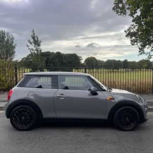 2016 Mini One 1.2 Petrol Manual Hatchback Moonwalk Grey - Image 5