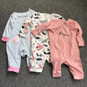 Girls 3-6 month summer bundle - Image 8