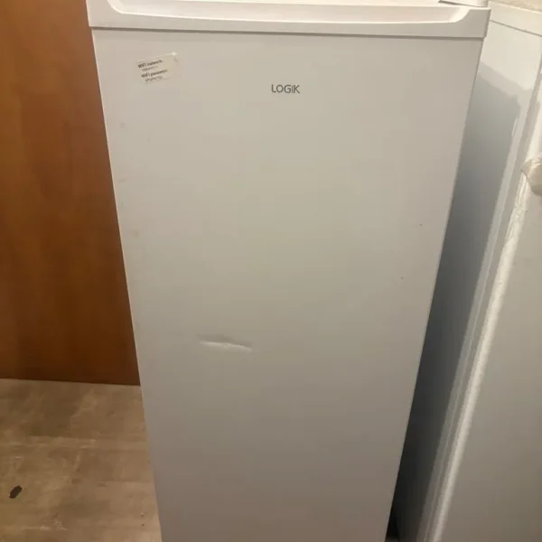 Logik fridge